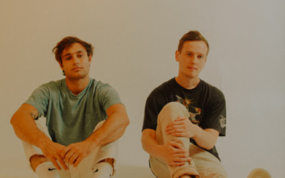 hazey eyes, “scares” (ft. yoke lore)