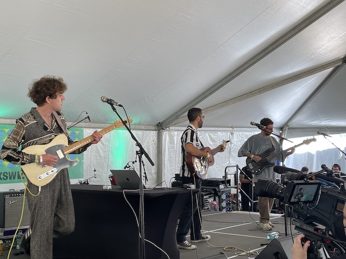 isla de caras brings special argentinian blend of psych-rock to the sxsw 2022 stage